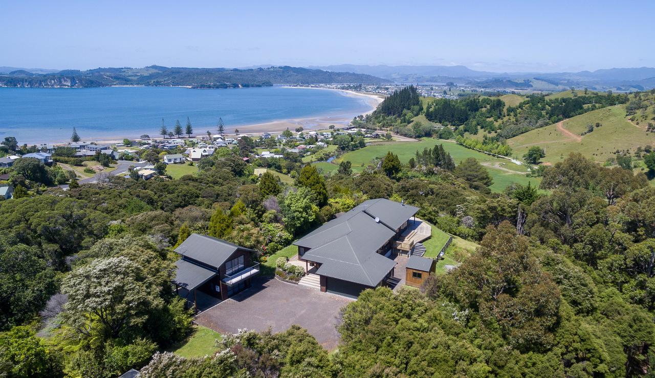 Treetops Cottage At The Castle Whitianga Exterior foto